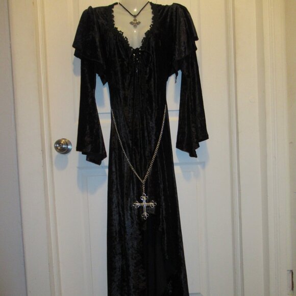 Vintage Dresses & Skirts - Vintage Crushed Velvet Goth Gown Bell Sleeves Dramatic Cross Chain Small EUC